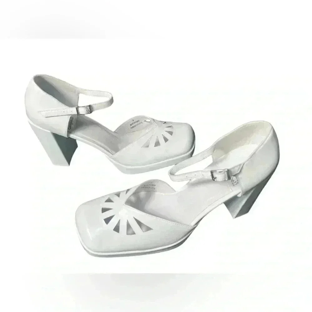 Jeffrey Campbell White Maxxed Platform Mary Jane Size 8 115 Brand New